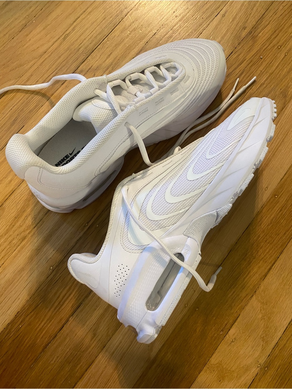 NEW Nike Air Max Fire White Black Womens Shoes